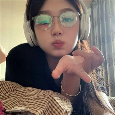 牵手向明天
